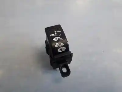 Pièce détachée automobile d'occasion COMMANDE DE LÈVE VITRE AVANT GAUCHE pour MAZDA 626 V (GF)  Références OEM IAM   