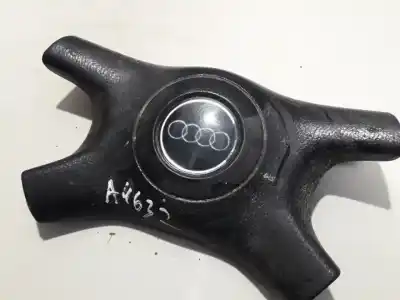 Pezzo di ricambio per auto di seconda mano Plastica per AUDI 80 B4 AVANT (8C5) 1.9 TDI Riferimenti OEM IAM   