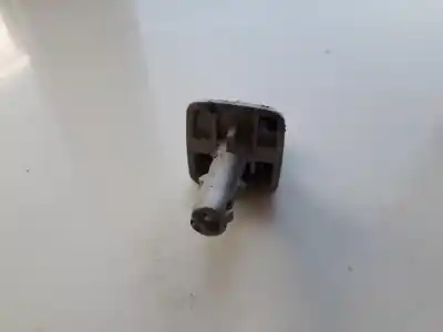 Pezzo di ricambio per auto di seconda mano plastica per toyota verso 2.0 d-4d riferimenti oem iam   