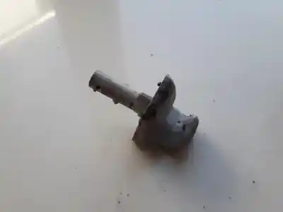 Peça sobressalente para automóvel em segunda mão plásticos por toyota verso 2.0 d-4d referências oem iam 