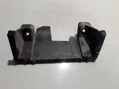 Pezzo di ricambio per auto di seconda mano plastica per audi 80 b4 avant (8c5) 1.9 tdi riferimenti oem iam 8a0945567