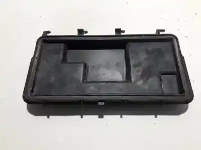 Pezzo di ricambio per auto di seconda mano plastica per audi 80 b4 avant (8c5) 1.9 tdi riferimenti oem iam 8a0010116f