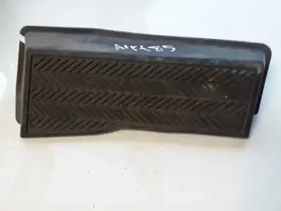 Pezzo di ricambio per auto di seconda mano plastica per toyota corolla (e12) 1.6 16v riferimenti oem iam 581910f010  58191-0f010