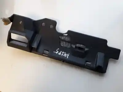 Peça sobressalente para automóvel em segunda mão plásticos por toyota corolla (e12) 1.6 16v referências oem iam 556060f020