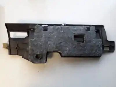 Pezzo di ricambio per auto di seconda mano plastica per toyota corolla (e12) 1.6 16v riferimenti oem iam 556060f020  55606-0f020