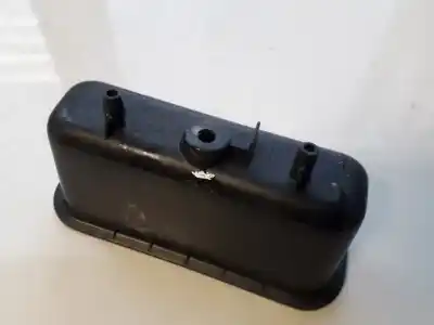 Pezzo di ricambio per auto di seconda mano plastica per toyota corolla (e12) 1.6 16v riferimenti oem iam 748160f010  74816-0f010