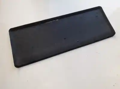 Peça sobressalente para automóvel em segunda mão plásticos por toyota corolla (e12) 1.6 16v referências oem iam 