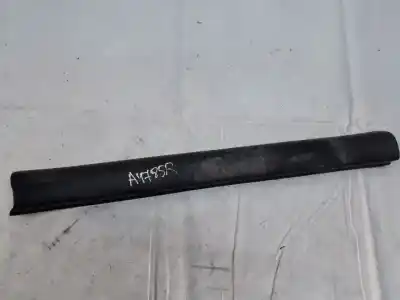 Peça sobressalente para automóvel em segunda mão plásticos por toyota corolla (e12) 1.6 16v referências oem iam 679130f010