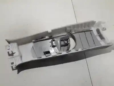 Pezzo di ricambio per auto di seconda mano plastica per toyota corolla (e12) 1.6 16v riferimenti oem iam 731360f010  73136-0f010