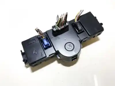 Second-hand car spare part climate control for renault megane 1.6/g_16v-4p-k4mt760 oem iam references 8200070752  69340005