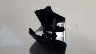 Second-hand car spare part plastics for volvo c30 2.0d r-design oem iam references 08621795  