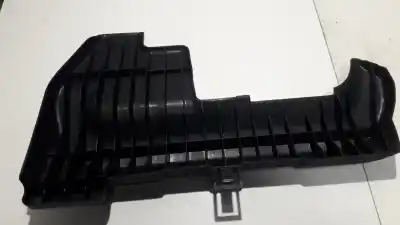 Pezzo di ricambio per auto di seconda mano plastica per volvo c30 2.0d r-design riferimenti oem iam 8621768  