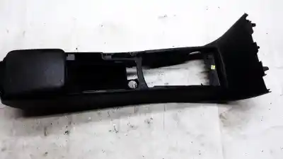 Peça sobressalente para automóvel em segunda mão plásticos por volvo c30 2.0d r-design referências oem iam 30755374