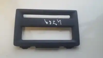 Peça sobressalente para automóvel em segunda mão plásticos por volvo c30 2.0d r-design referências oem iam 8650694