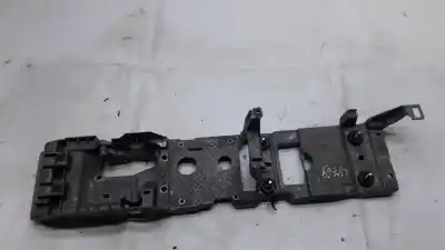 Peça sobressalente para automóvel em segunda mão plásticos por volvo c30 2.0d r-design referências oem iam 8648590