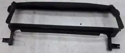 Peça sobressalente para automóvel em segunda mão plásticos por volvo c30 2.0d r-design referências oem iam 