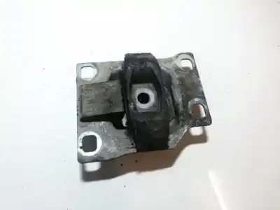 Second-hand car spare part engine support for ford focus turnier (cak) 1.8 tddi turbodiesel cat oem iam references 98ab7m121ak Second-hand car spare part engine support for ford focus turnier (cak) 1.8 tddi turbodiesel cat oem iam references 98ab7m121ak