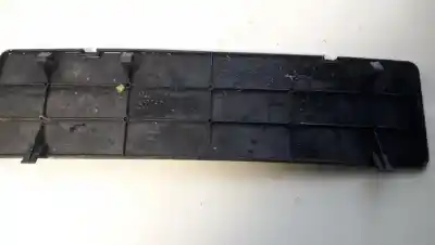 Pezzo di ricambio per auto di seconda mano plastica per toyota corolla (e12) 1.6 16v riferimenti oem iam 677660f010  67766-0f010