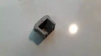 Pezzo di ricambio per auto di seconda mano plastica per nissan note 1.2 cat riferimenti oem iam   