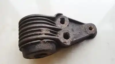 Автозапчастина б/у підтримка двигуна для audi a6, c5 1997.01 - 2001.08 2.4 121kw 1997.02 - 2005.01 посилання на oem iam 8e0501522m  8e0501521m