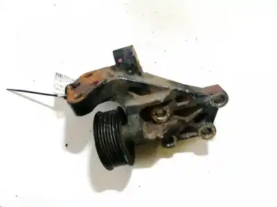 Second-hand car spare part engine support for toyota auris, i e15 2006.10 - 2012.10 2.0l 93kw d-4d 2006.10 - 2012.10 oem iam references 123150r020