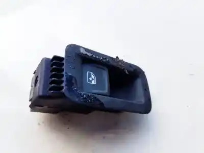 İkinci el araba yedek parçası SOL ÖN PENCERE ANAHTARI için VOLKSWAGEN GOLF VII LIM. (5G1)  OEM IAM referansları 5GO8683458  5GO.868.3458