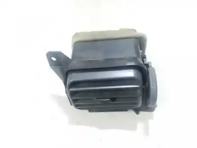 Автозапчасти б/у аэрационная решетка за MAZDA PREMACY (CP) 2.0 Turbodiesel CAT ссылки OEM IAM   