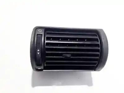 Автозапчастина б/у аераційна решіта для AUDI A4, B5 1994.11 - 1999.09 1.6 74KW 1994.11 - 2000.10 Посилання на OEM IAM 8D1820902  