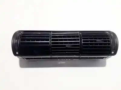 Автозапчастина б/у аераційна решіта для AUDI A4, B5 1994.11 - 1999.09 1.6 74KW 1994.11 - 2000.10 Посилання на OEM IAM 8D0820951  