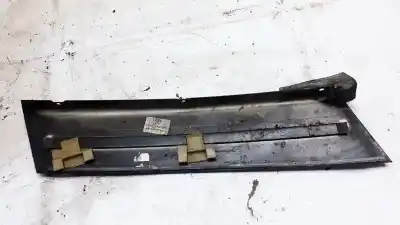 Pezzo di ricambio per auto di seconda mano plastica per audi a6 avant (c4) 2.5 tdi riferimenti oem iam   