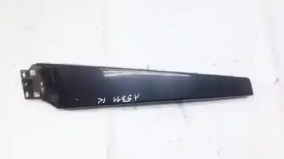 Pezzo di ricambio per auto di seconda mano Plastica per AUDI A6 ALLROAD QUATTRO (4FH) 2.7 TDI Quattro Riferimenti OEM IAM 4F0853289A  