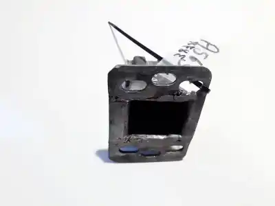 Second-hand car spare part engine support for audi a6 avant (c4) 2.5 tdi oem iam references   