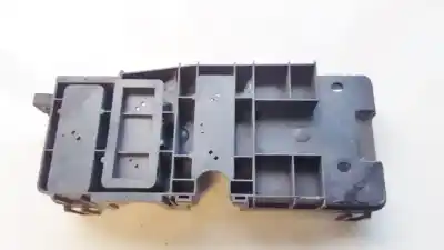 Peça sobressalente para automóvel em segunda mão plásticos por kia carnival 2.9 crdi cat referências oem iam 