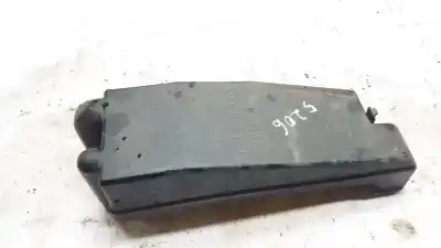 Peça sobressalente para automóvel em segunda mão plásticos por kia carnival 2.9 crdi cat referências oem iam 