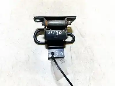 Peça sobressalente para automóvel em segunda mão esticador de porta por audi 100 avant (c4) 2.5 tdi referências oem iam 4a0833411a