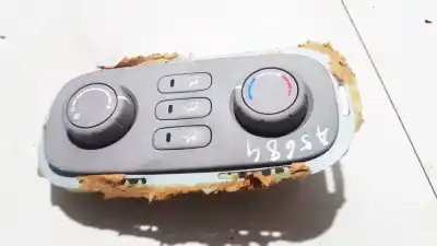 Peça sobressalente para automóvel em segunda mão comando de sofagem (chauffage / ar condicionado) por kia carnival 2.9 crdi cat referências oem iam 973404dxxx