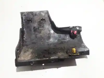 Pezzo di ricambio per auto di seconda mano plastica per kia carnival 2.9 crdi cat riferimenti oem iam 877544d000  87754-4d000