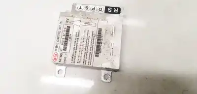 Peça sobressalente para automóvel em segunda mão  por KIA CARENS  Referências OEM IAM 0K2FE677F0  13029