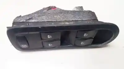 Peça sobressalente para automóvel em segunda mão botão / interruptor elevador vidro dianteiro esquerdo por renault scenic ii 1.5 dci diesel referências oem iam 