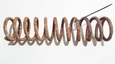 Second-hand car spare part shock absorber spring for audi 80 (811/813) 1.8 oem iam references 