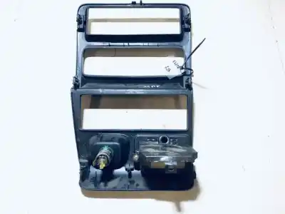 Pezzo di ricambio per auto di seconda mano plastica per mazda 323 1.5 g 16v/25 (egi dohc) riferimenti oem iam bg1n55211  