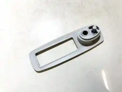 Автозапчасти б/у пластик за volkswagen passat variant (3b5) 1.8 ссылки oem iam 3b0861705  