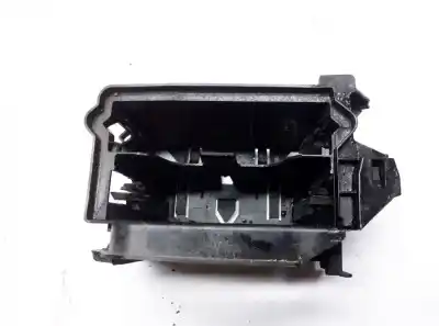Pezzo di ricambio per auto di seconda mano plastiche per audi a2 (8z) 1.4 16v riferimenti oem iam 8z0907355