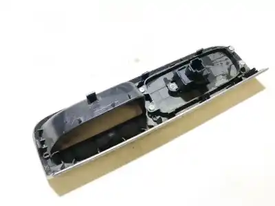 Second-hand car spare part left front power window switch for volvo v50 (545) 2.0 d oem iam references 8679669  