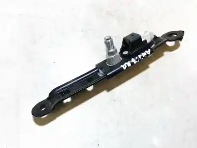 Автозапчастина б/у пластика для toyota rav 4 (a3) 2.2 turbodiesel cat посилання на oem iam 
