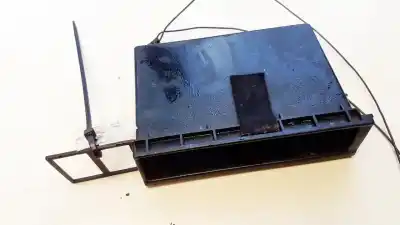 Peça sobressalente para automóvel em segunda mão plásticos por audi 80 (811/813) 1.8 referências oem iam 893941561  