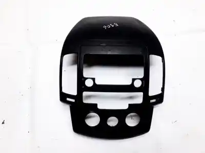 Pièce détachée automobile d'occasion plastiques pour hyundai i30 1.6 crdi cat références oem iam 847452r900