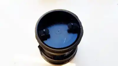 Автозапчасти б/у аэрационная решетка за mazda 2 lim. (de) 1.4 diesel cat ссылки oem iam d374gm734  d374-gm-734