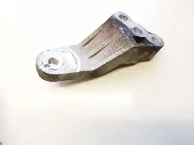 Second-hand car spare part engine support for hyundai i30 1.6 crdi cat oem iam references   