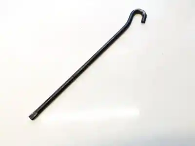 Pezzo di ricambio per auto di seconda mano plastica per hyundai i30 1.6 crdi cat riferimenti oem iam   